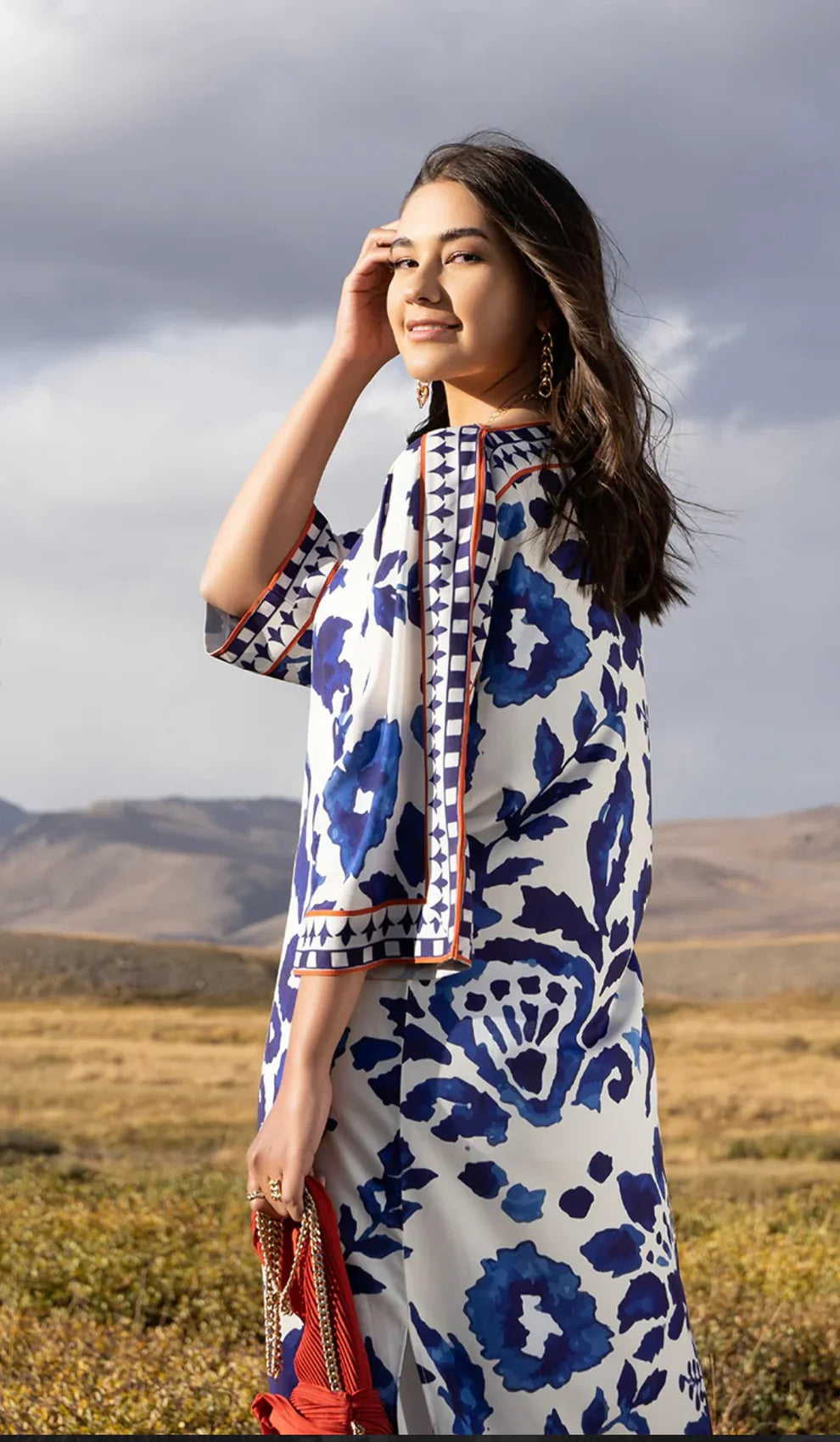 Areeba - Stitched 2Pc printed Suit - Premium Fabric