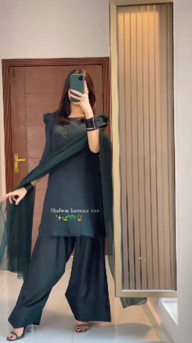 Riwyat-Farshi Shalwar and Shirt